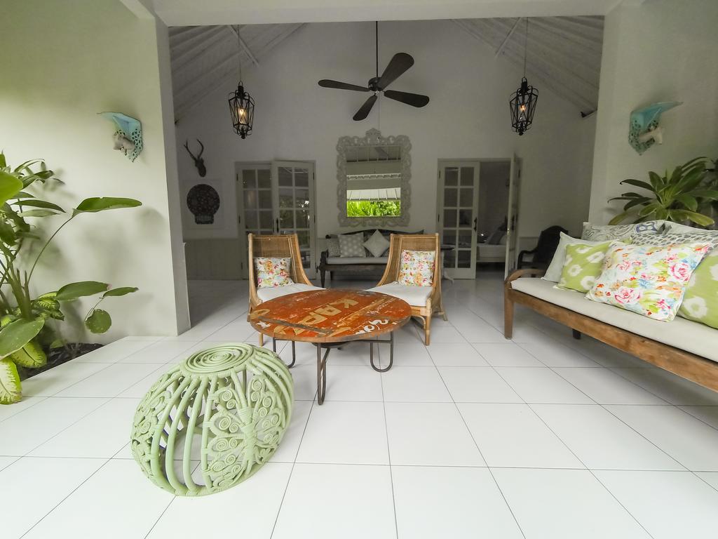 Hideaways Seminyak Villa Buitenkant foto